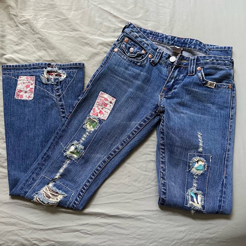 True Religion Distressed Women Jeans with Patchwork